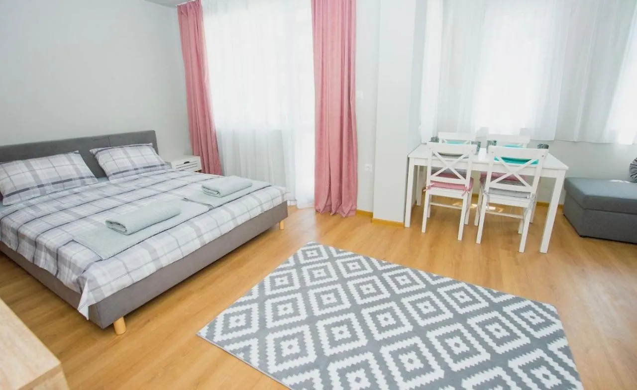 Kiko Apartament Burgas contacts